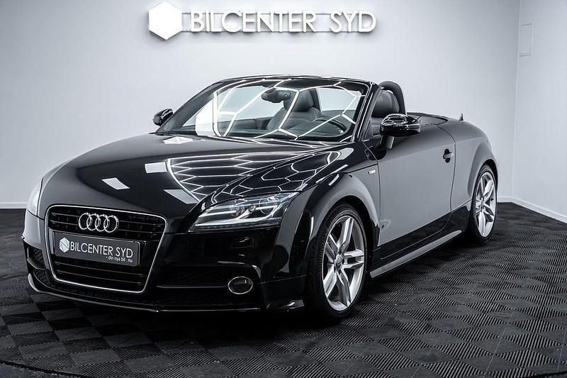 Begagnad Audi TT Roadster S-Line 211 HK (155 kW) 2011 Svart Cab