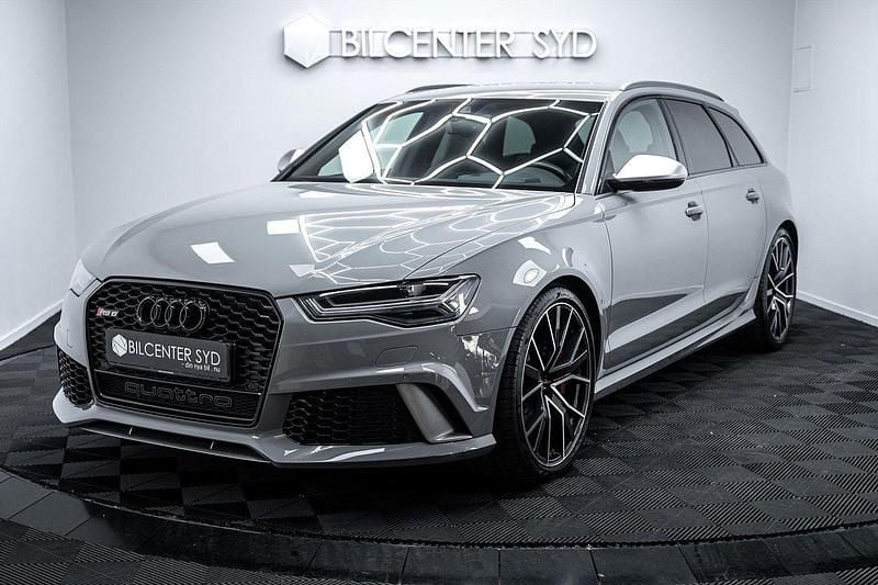 Grå Begagnad 2017 Audi RS6 Performance Kombi | 699 900 kr (Bra pris) - Bild 1/4