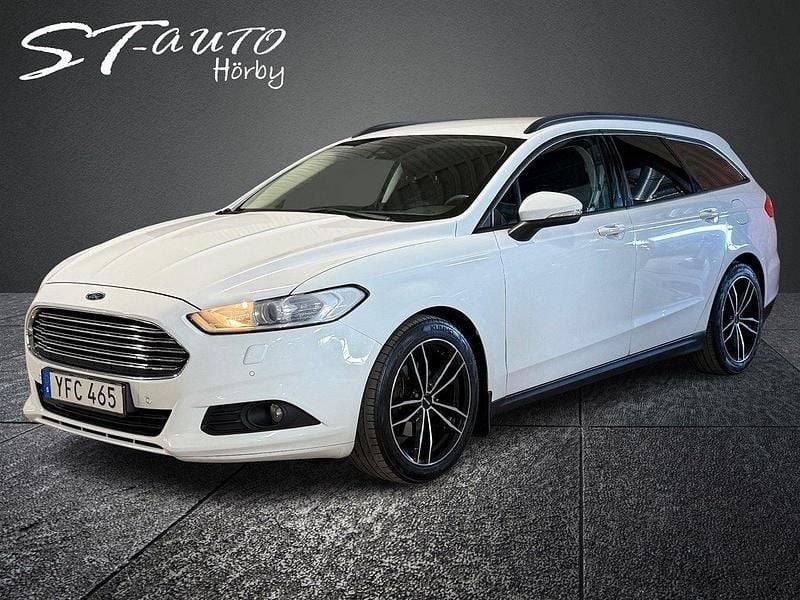 Vit Begagnad 2016 Ford Mondeo Trend Kombi | 119 900 kr (Dyr) - Bild 1/4