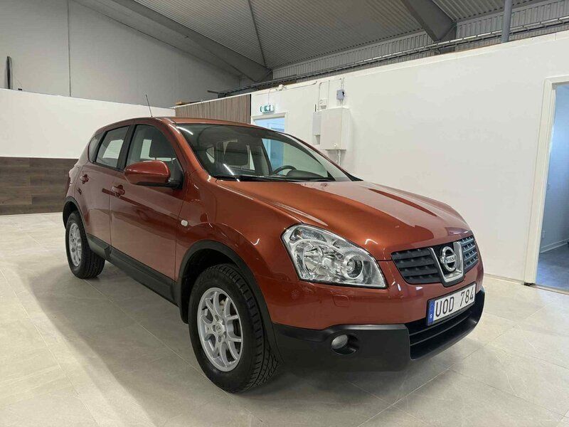 Röd Begagnad 2008 Nissan Qashqai SUV | 89 900 kr (Dyr) - Bild 1/4