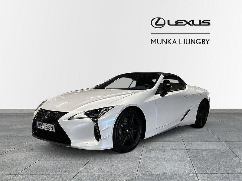 Vit Begagnad 2023 Lexus LC 500 Cab | 1 595 000 kr - Bild 1/4