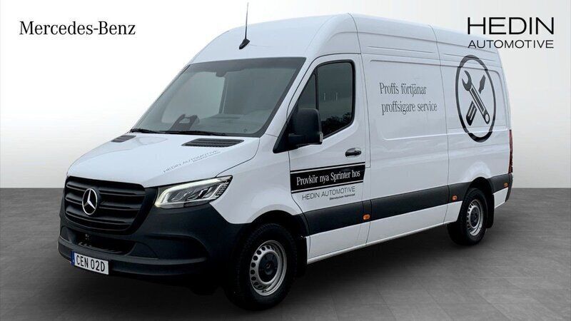 Vit (white) Begagnad 2024 Mercedes Sprinter Van | 609 875 kr (Marknadspris) - Bild 1/4