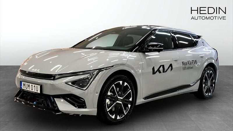 Grå (grey) Begagnad 2024 Kia EV6 2 SUV | 619 900 kr (Dyr) - Bild 1/4