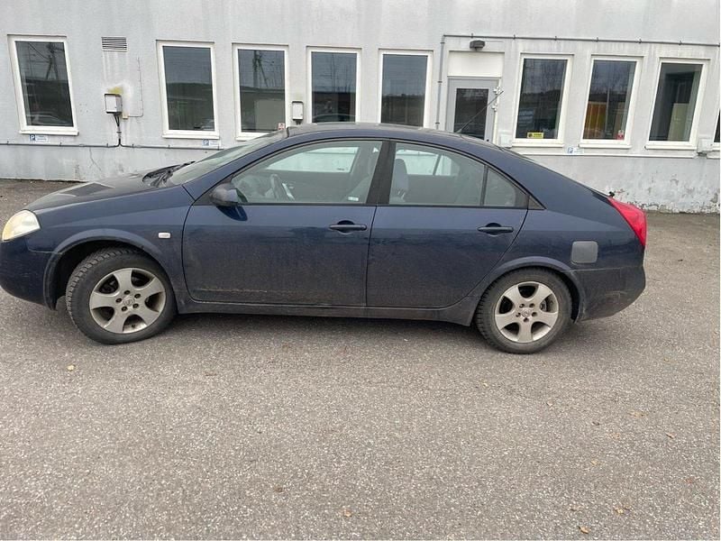 Blå Begagnad 2005 Nissan Primera Halvkombi | 11 900 kr (Bra pris) - Bild 1/4