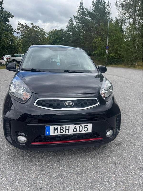 Svart Begagnad 2016 Kia Picanto Halvkombi | 105 000 kr (Marknadspris) - Bild 1/4
