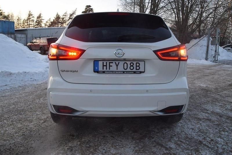 Begagnad Nissan Qashqai 360º 160 HK (117 kW) 2019 Vit SUV