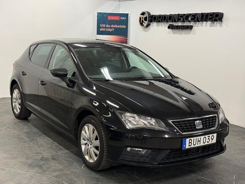 Svart Begagnad 2016 Seat Leon Style Halvkombi | 109 900 kr (Marknadspris) - Bild 1/4