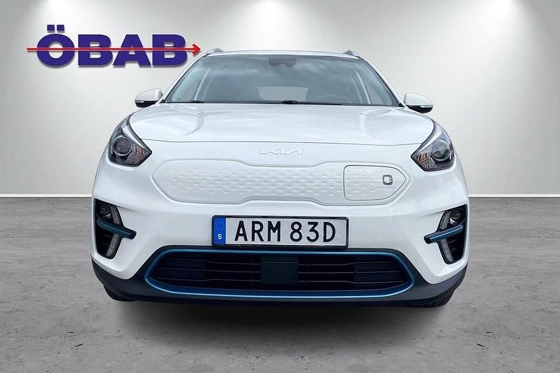 Begagnad Kia e-Niro Advance 150 kW (204 HK) 2021 Vit SUV