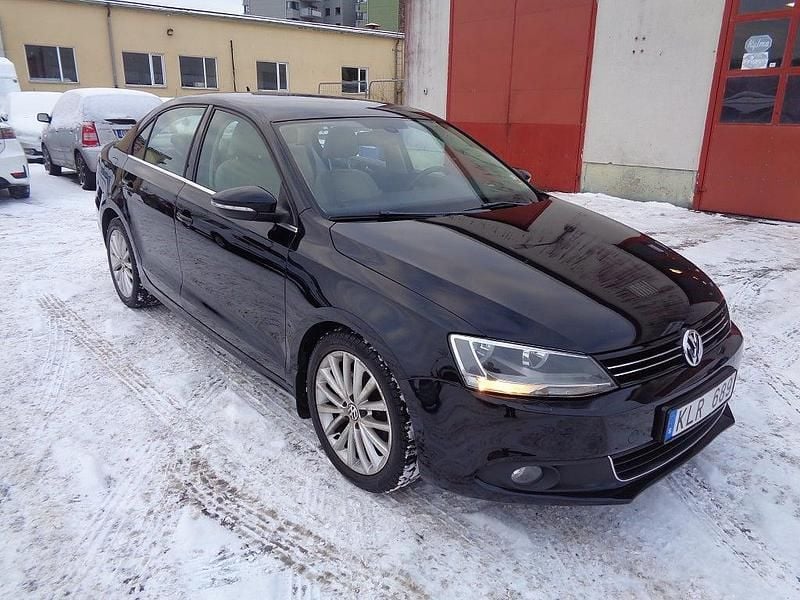 Begagnad VW Jetta GT 161 HK (118 kW) 2011 Svart Sedan