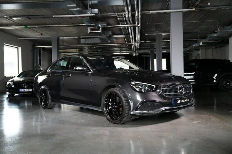 Begagnad 2021 Mercedes E300 Sedan | 389 900 kr (Bra pris) - Bild 1/3