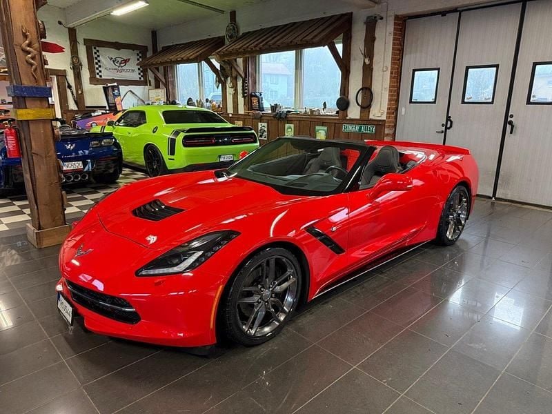 Röd Begagnad 2016 Chevrolet Corvette Stingray Cab | 799 000 kr - Bild 1/4
