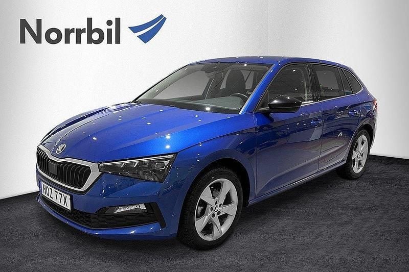Blå Begagnad 2019 Skoda Scala Style Halvkombi | 164 900 kr (Marknadspris) - Bild 1/4