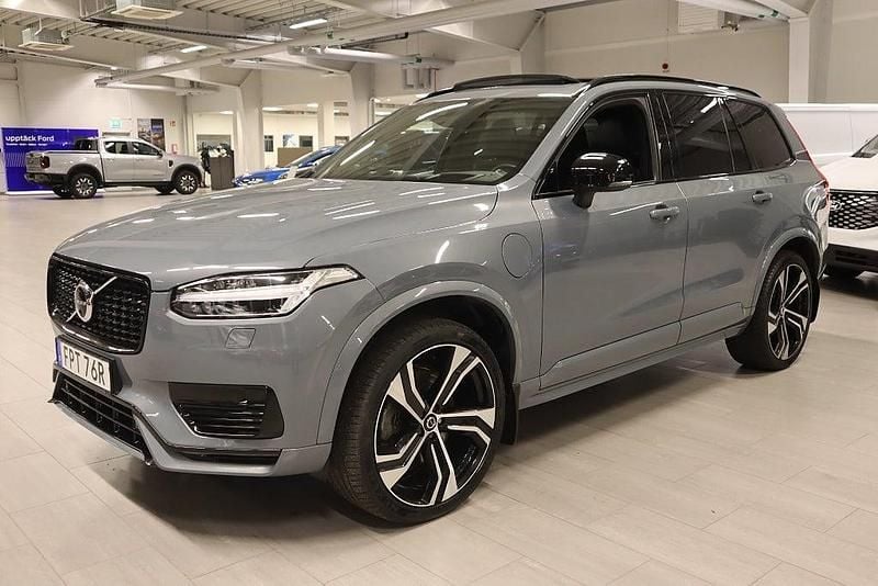 Begagnad Volvo XC90 R-Design 303 HK (222 kW) 2021 Grå SUV