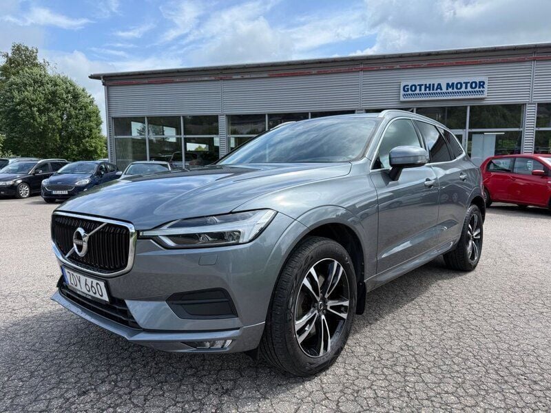 Grå (grå metallic) Begagnad 2018 Volvo XC60 Momentum SUV | 239 900 kr (Marknadspris) - Bild 1/4