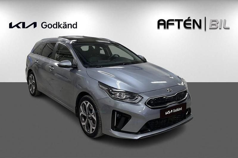 Begagnad Kia Ceed Advance 141 HK (103 kW) 2021 Grå Halvkombi