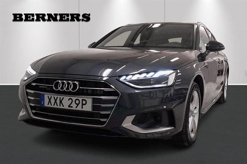 Mörkgrå (grå) Begagnad 2022 Audi A4 Advanced Plus Kombi | 349 900 kr (Marknadspris) - Bild 1/4