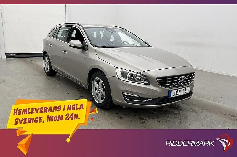 Ljusbrun Begagnad 2015 Volvo V60 Momentum Kombi | 209 900 kr (Dyr) - Bild 1/3