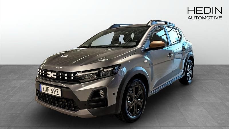 Grå Ny 2026 Dacia Jogger Minibuss | 259 900 kr - Bild 1/4