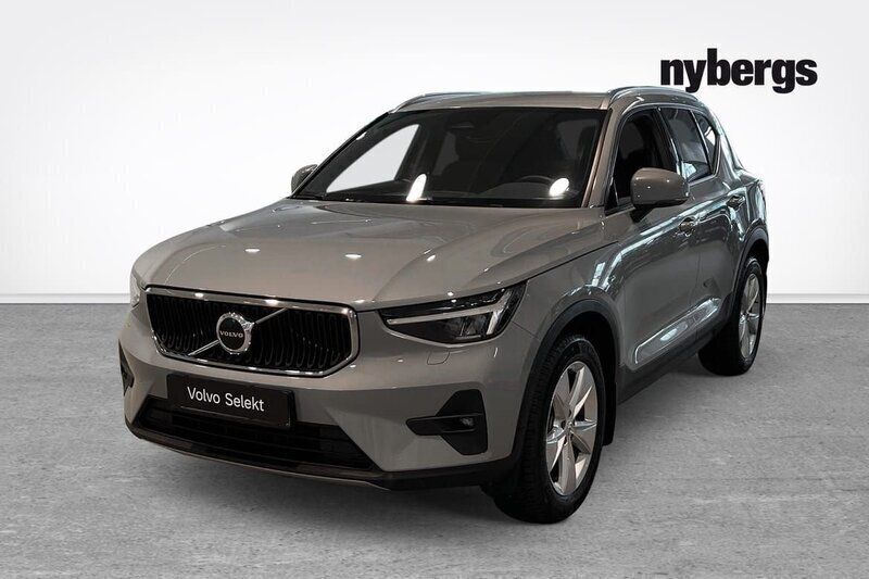 Grå Begagnad 2024 Volvo XC40 Core SUV | 339 000 kr (Bra pris) - Bild 1/4