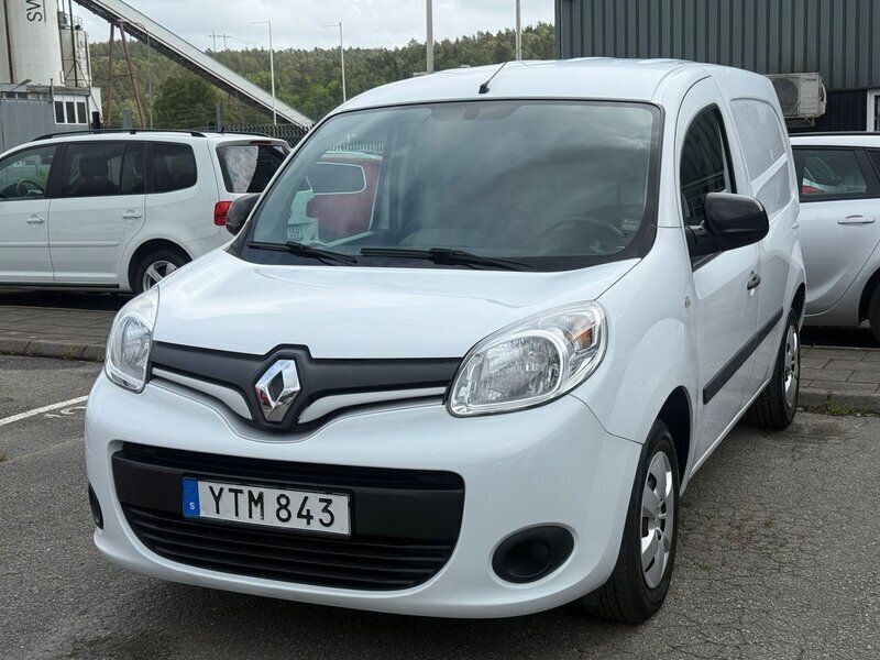 Vit Begagnad 2019 Renault Kangoo Minibuss | 64 990 kr (Bra pris) - Bild 1/4