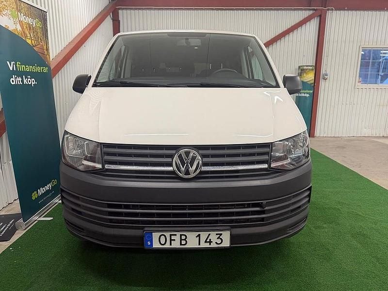Begagnad VW Caravelle Trendline 150 HK (110 kW) 2016 Vit Minibuss