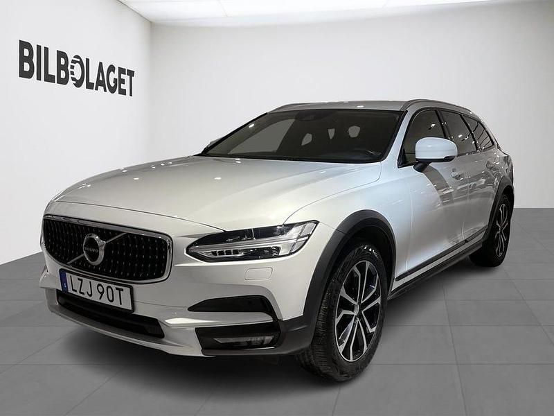 Vit Begagnad 2019 Volvo V90 CC SE Kombi | 324 800 kr (Marknadspris) - Bild 1/4