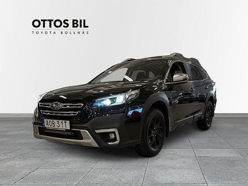 Svart Begagnad 2022 Subaru Outback Kombi | 394 000 kr (Marknadspris) - Bild 1/4