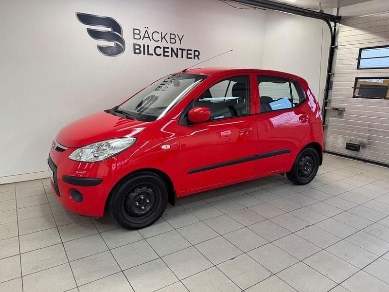 Röd Begagnad 2009 Hyundai i10 Halvkombi | 38 000 kr (Marknadspris) - Bild 1/4