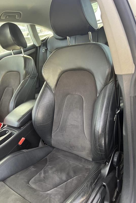 Begagnad Audi A5 Sportback 211 HK (155 kW) 2011 Halvkombi