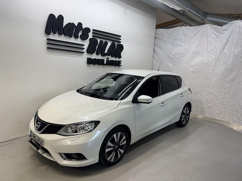 Vit Begagnad 2015 Nissan Pulsar Halvkombi | 94 900 kr (Marknadspris) - Bild 1/4