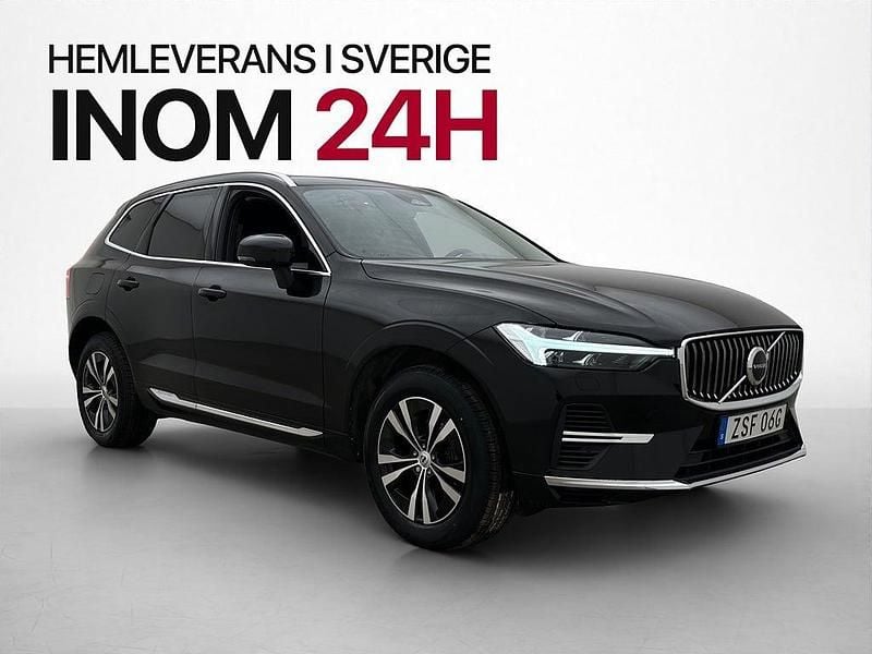 Begagnad Volvo XC60 Core 350 HK (257 kW) 2022 Svart SUV
