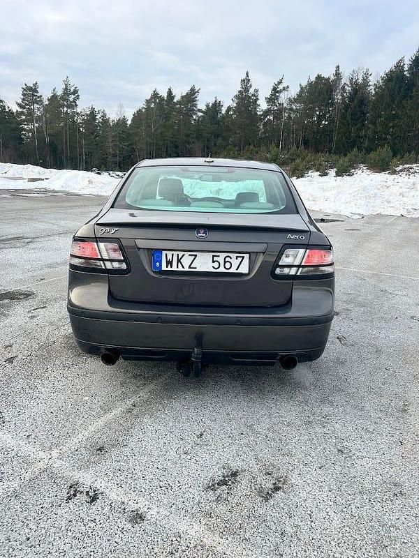Begagnad Saab 9-3 210 HK (154 kW) 2005