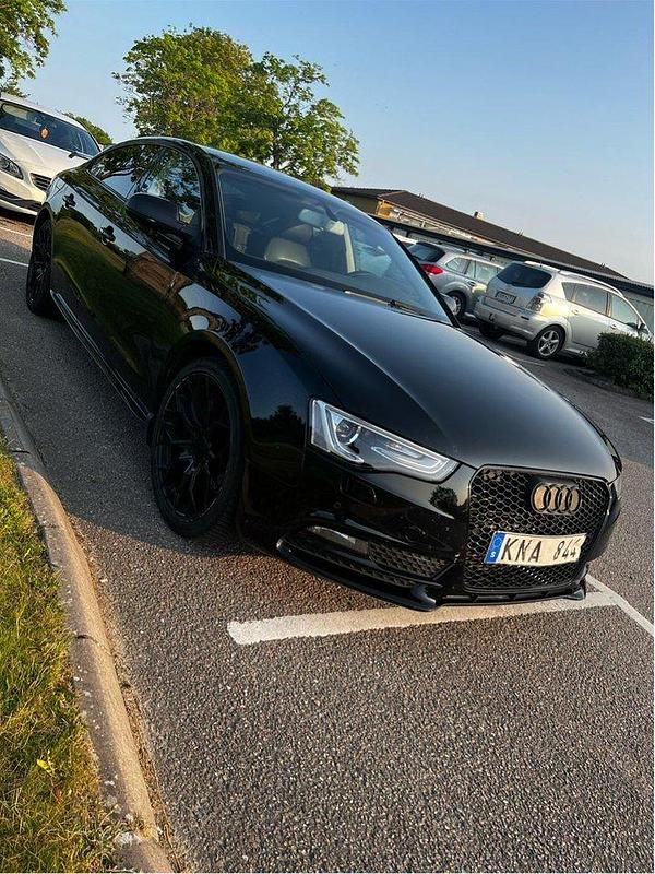 Begagnad 2013 Audi A5 Sport Sportkupé | 99 000 kr - Bild 1/4
