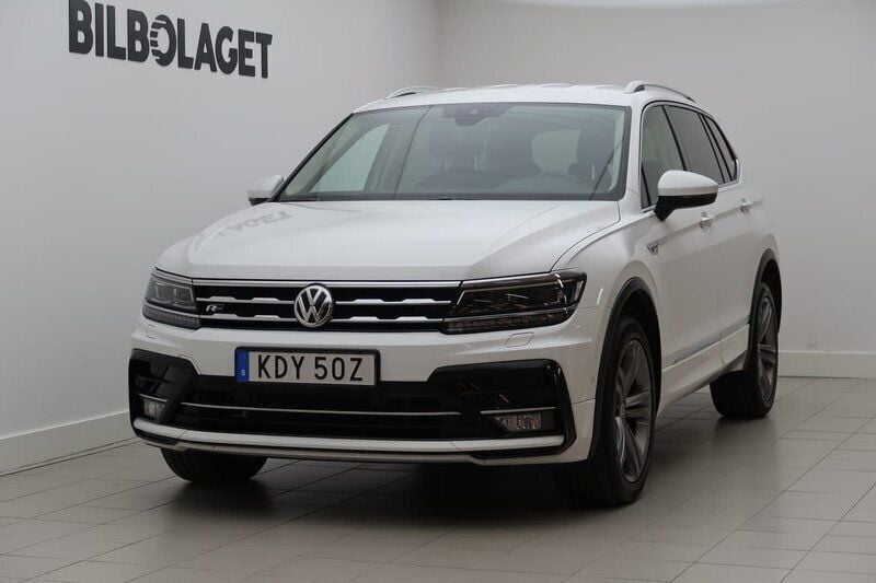 Vit Begagnad 2021 VW Tiguan Allspace R-line SUV | 354 800 kr (Marknadspris) - Bild 1/4