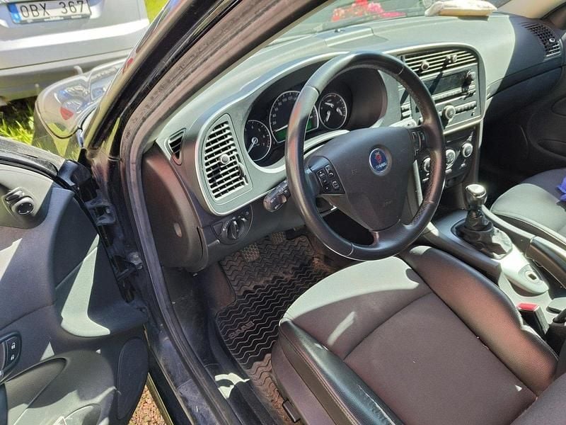 Svart Begagnad 2008 Saab 9-3 Linear Kombi | 25 000 kr (Superpris) - Bild 1/3