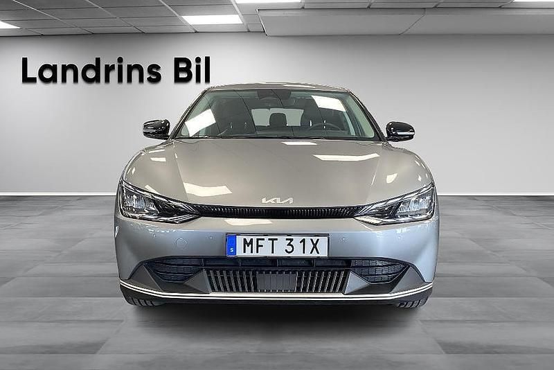 Begagnad Kia EV6 168 kW (229 HK) 2022 Grå SUV