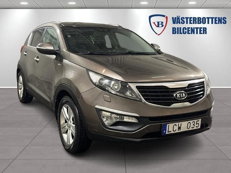 Ljusbrun (brun) Begagnad 2011 Kia Sportage EX SUV | 89 900 kr (Marknadspris) - Bild 1/4