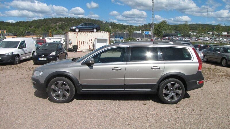 Begagnad Volvo XC70 Standard 221 HK (162 kW) 2015 Ljusbrun SUV