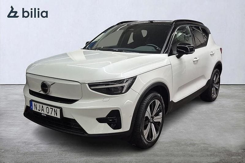 Vit Begagnad 2022 Volvo XC40 Ultimate SUV | 372 000 kr (Marknadspris) - Bild 1/3