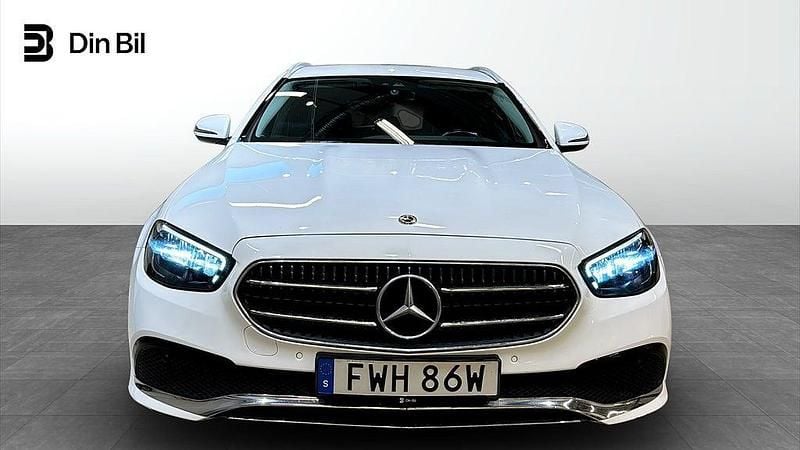 Begagnad Mercedes E300 Avantgarde 194 HK (142 kW) 2020 Vit Kombi