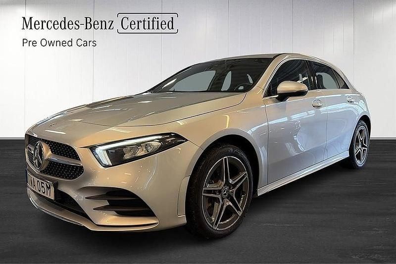Begagnad Mercedes A250 AMG 160 HK (117 kW) 2022 Silver Halvkombi