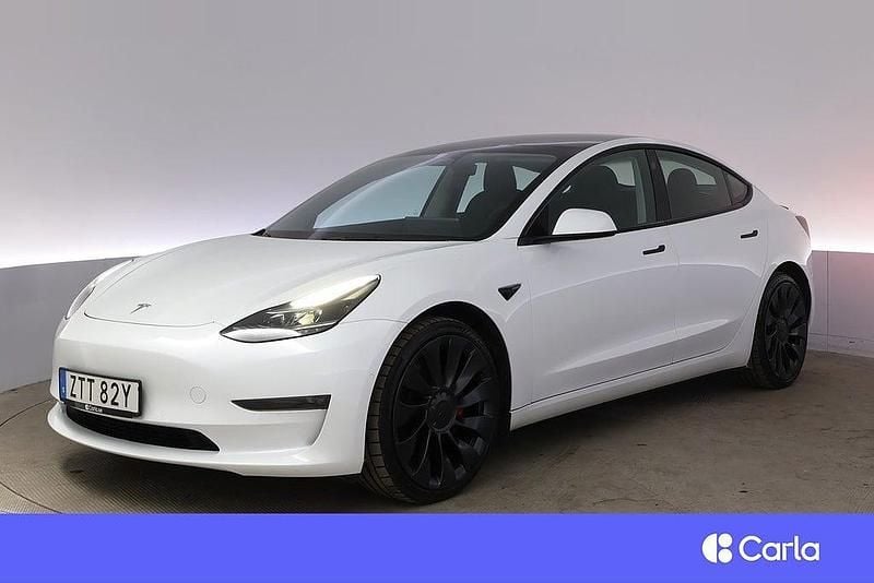 Vit Begagnad 2022 Tesla Model 3 Performance Sedan | 339 900 kr (Bra pris) - Bild 1/4
