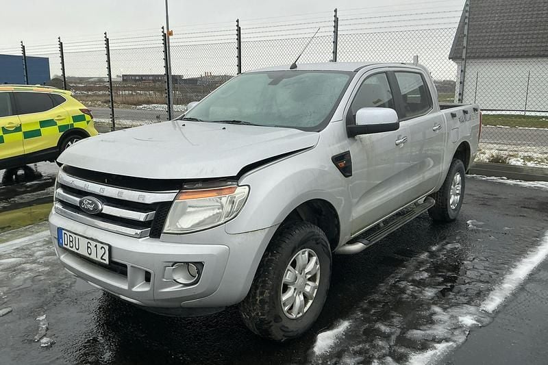 Grå Begagnad 2013 Ford Ranger Pickup | 99 000 kr (Bra pris) - Bild 1/3