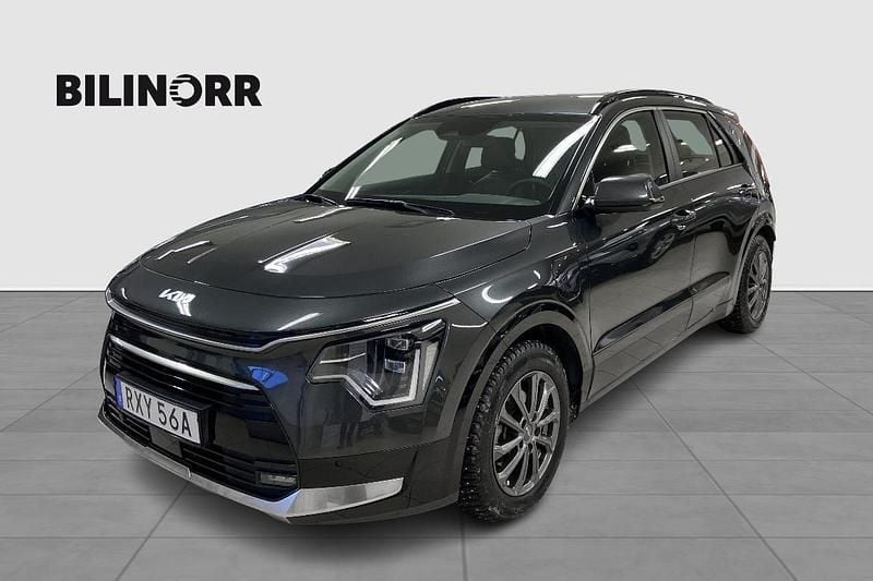 Begagnad Kia Niro Advance 185 HK (136 kW) 2022 Grå SUV
