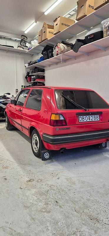Begagnad VW Golf II 75 HK (55 kW) 1985 Halvkombi