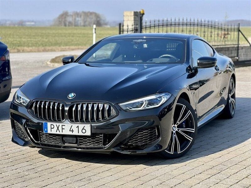 Begagnad BMW M850 M Sport 531 HK (390 kW) 2018 Svart metallic Sportkupé