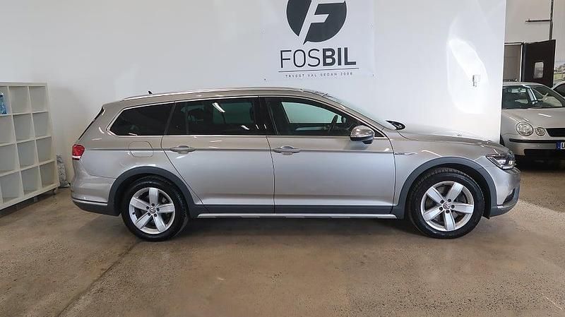 Begagnad VW Passat Alltrack 239 HK (175 kW) 2016 Silver Kombi