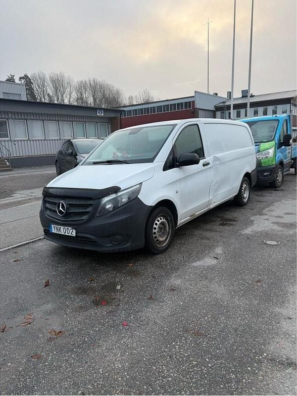 Vit Begagnad 2018 Mercedes Vito Van | 85 000 kr (Superpris) - Bild 1/4