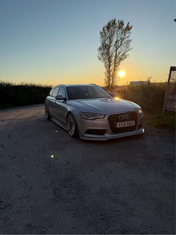 Silver Begagnad 2013 Audi A6 Design Kombi | 130 000 kr (Dyr) - Bild 1/4