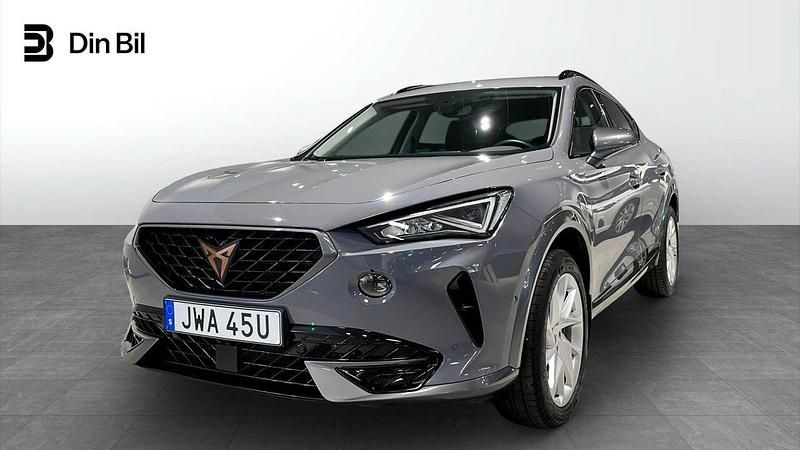 Ljusgrå Begagnad 2024 Cupra Formentor SUV | 299 900 kr (Marknadspris) - Bild 1/4